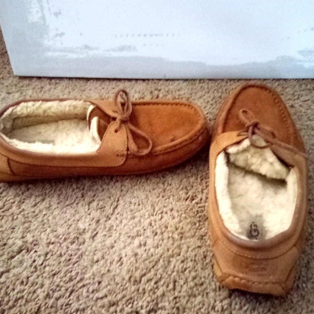 Men's ugg slippers - Picture 7 of 8